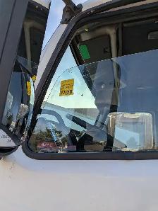 Truck 2007 Volvo D12 daycab for sale
