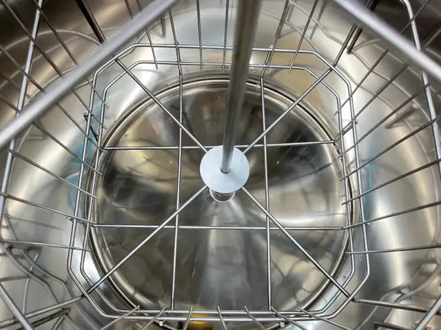 110V 4Frame 304SS Honey Extractor Beekeeping Centrifuge 170462 - Photo 8