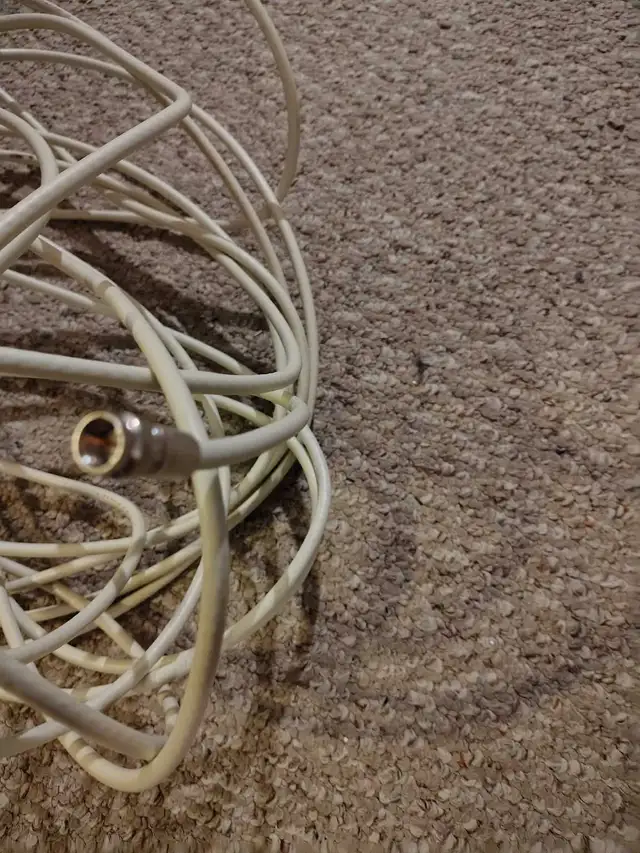 Cable for Internet - Photo 2