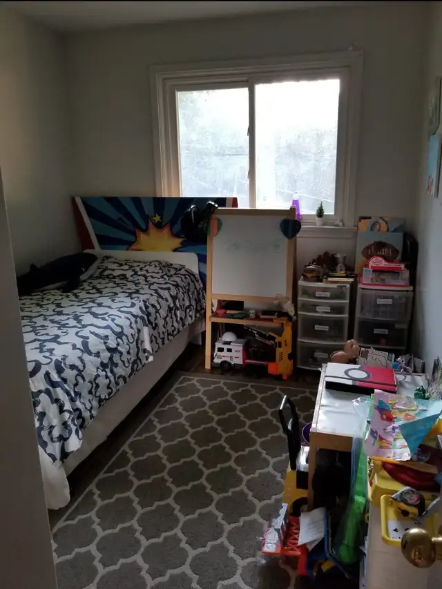 3 bedroom plus 1 bathroom In Scarborough (Ellesmere and Markham) - Photo 4