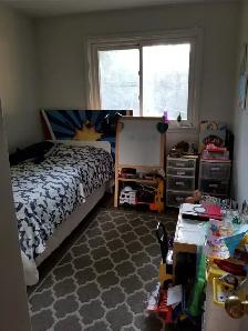 3 bedroom plus 1 bathroom In Scarborough (Ellesmere and Markham) - Photo 4