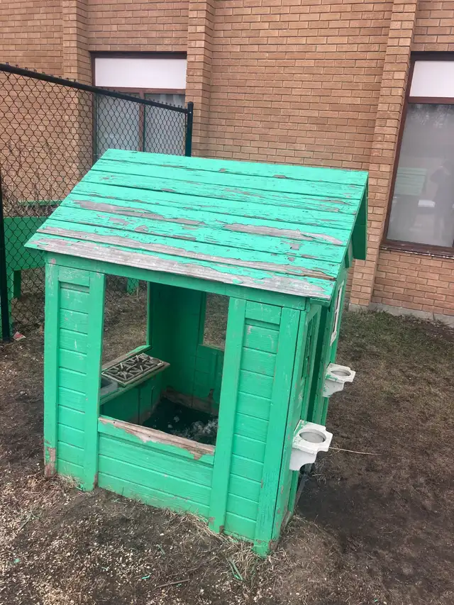 Kids playhouse, wood ,  sturdy - Photo 3