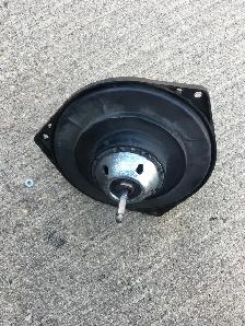 Nissan Pathfinder fan motor