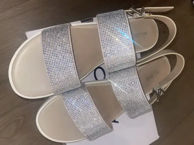 Shoes for sale - Photo 4