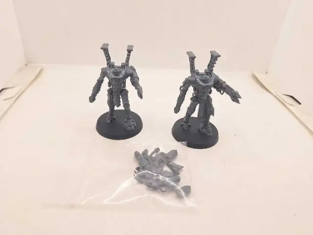 Warhammer 40k 2 Sekhetar Robots Unpainted Thousand Sons