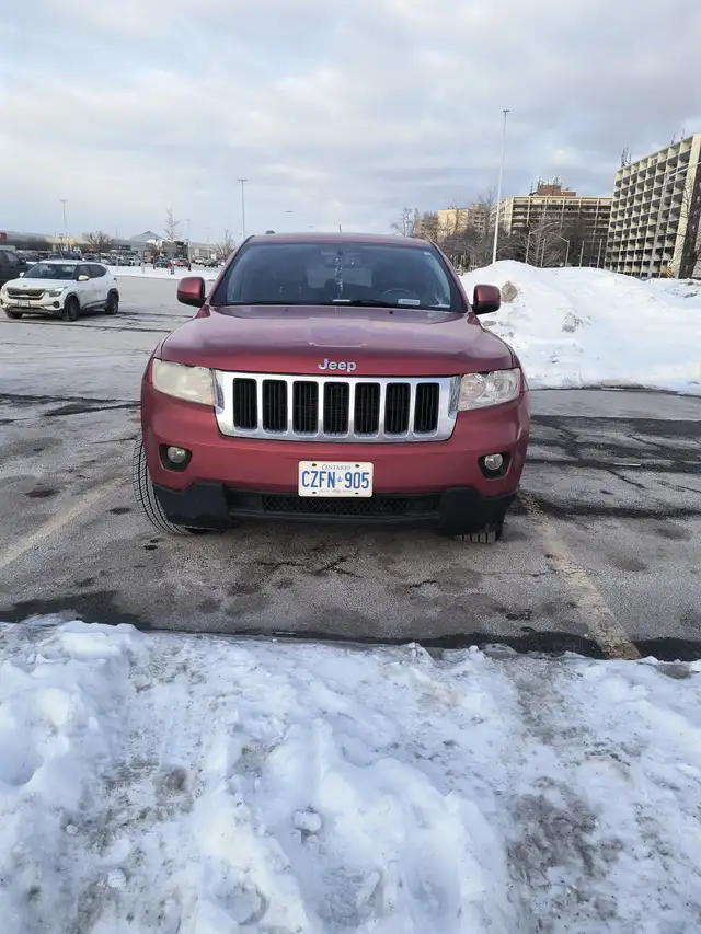 Jeep Grand Cherokee Laredo