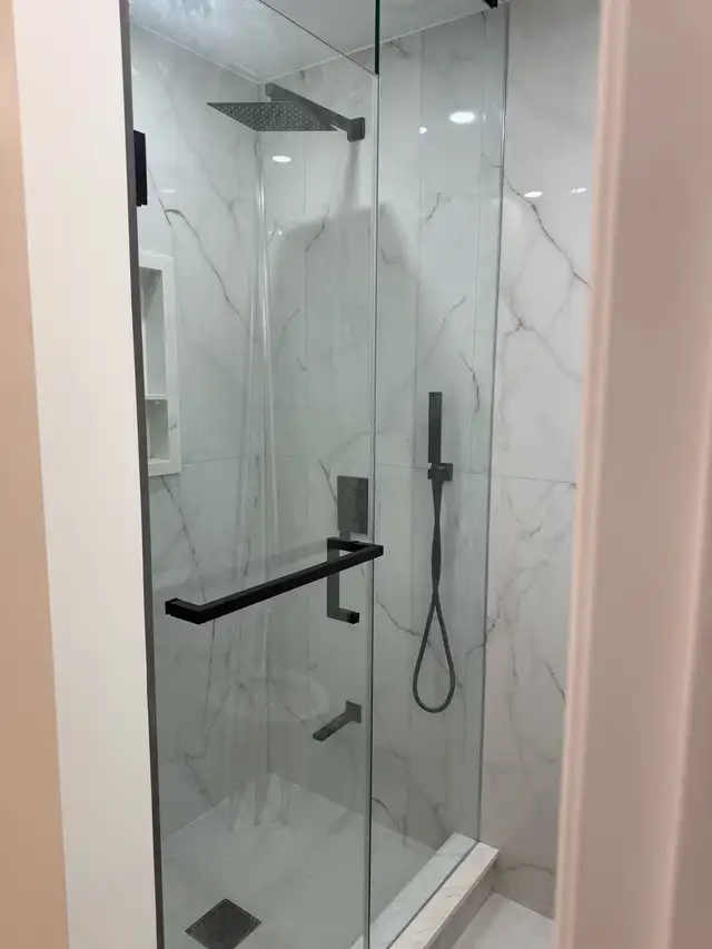 Downtown Toronto one newly renovated studio available May 1st - Photo 5