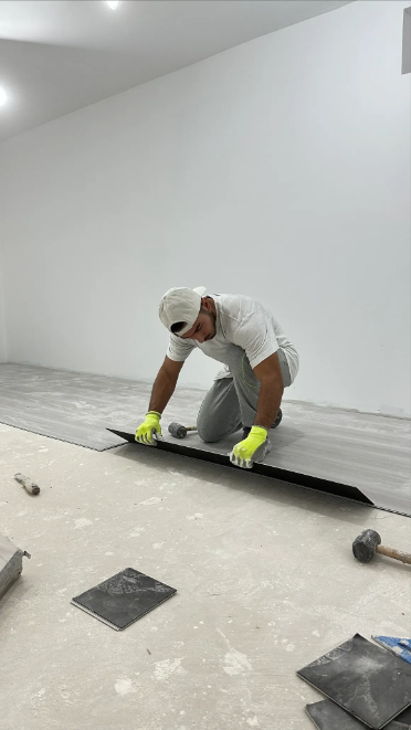 PR0-REN0VAT1ON-CALL NOW! - Photo 2