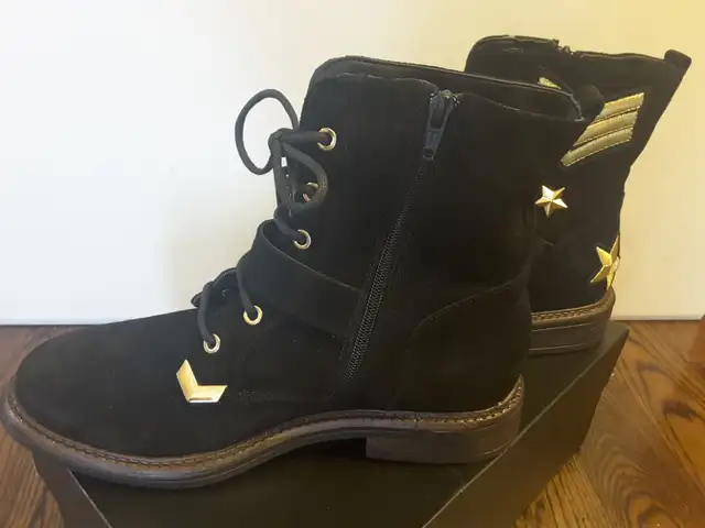 Brand new Women leather boots Size 9.5 - Photo 4