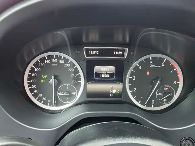 2017 Infiniti QX30 AWD Nav/Sunroof/Leather/RCAM - Photo 20