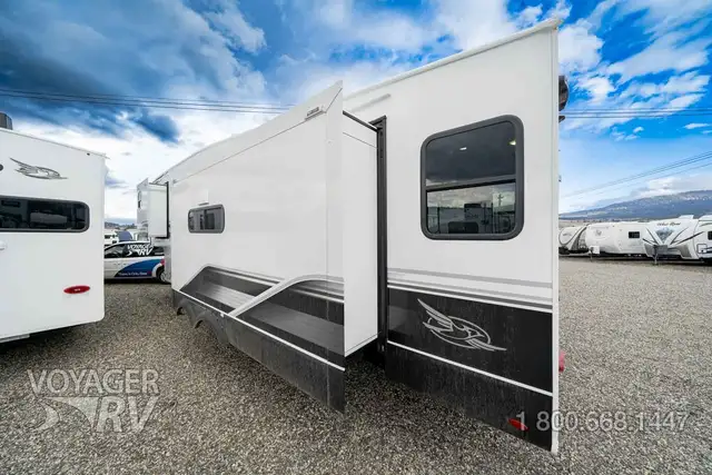 2026 Jayco Eagle SLE 30RLT - Photo 3