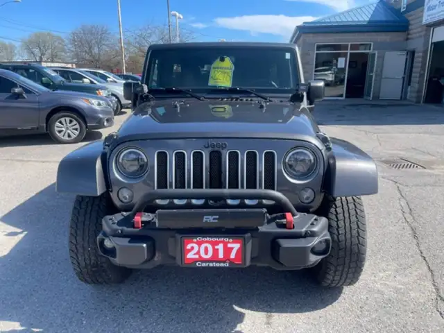 2017 Jeep Wrangler Unlimited Sahara - Photo 2