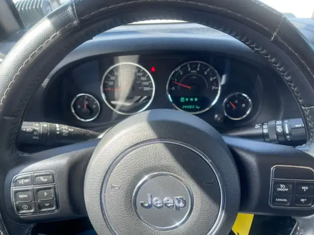 2017 Jeep Wrangler Unlimited Sahara - Photo 12