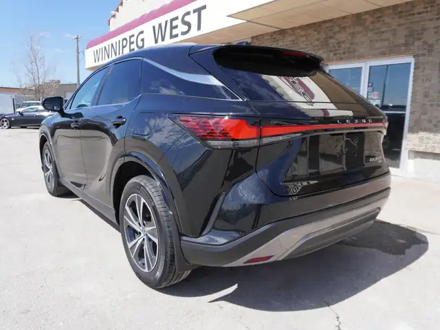 2023 Lexus RX RX 350h AWD - LUXURY HYBRID / SPOTLESS! - Photo 13