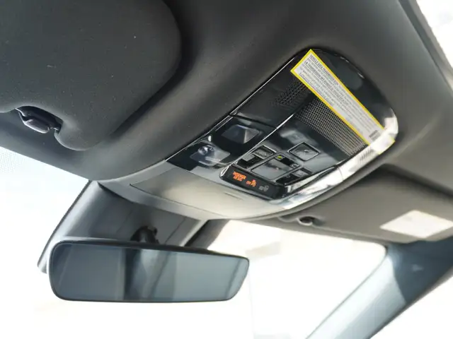 2023 Lexus RX RX 350h AWD - LUXURY HYBRID / SPOTLESS! - Photo 35