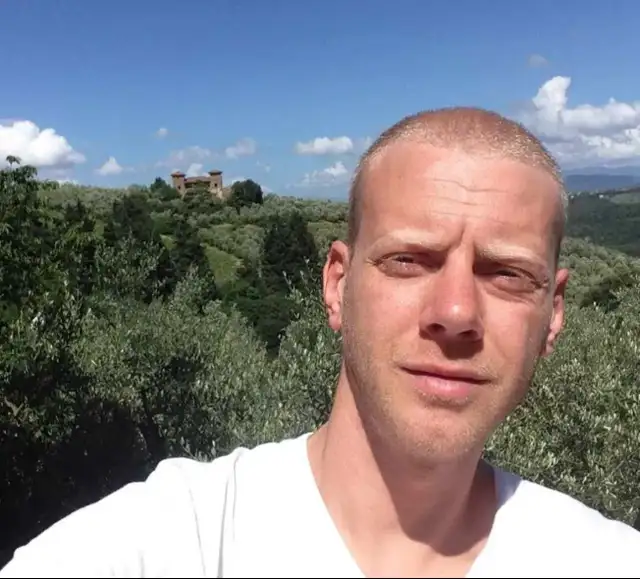 Experienced Local Handyman.  No jobs to small