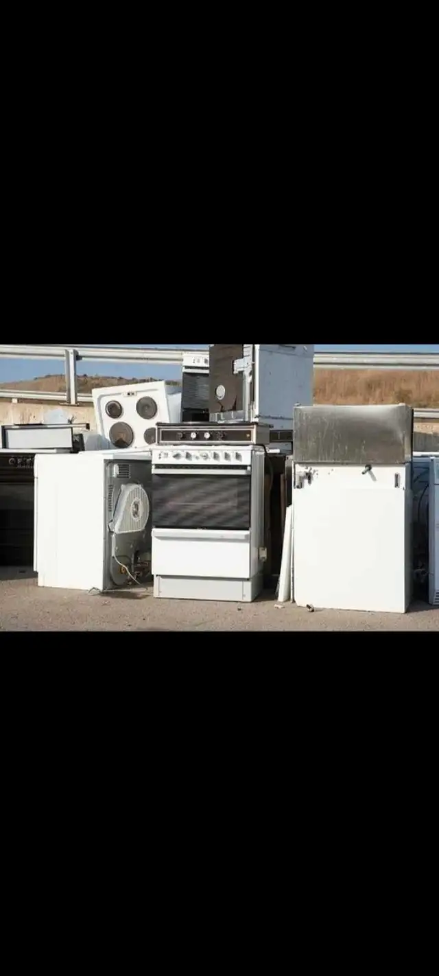 Free scrap metal pick up 647-920-7509 - Photo 4