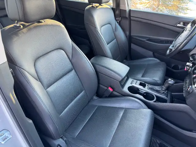 2018 Hyundai Tucson AWD only 102k - Photo 5
