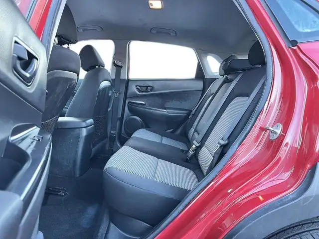 2021 Hyundai Kona 2.0L Essential 2.0L Essential | Heated Seats - Photo 12
