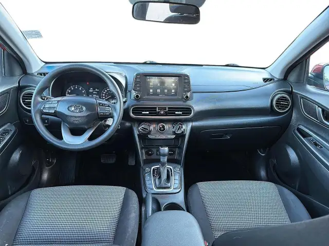 2021 Hyundai Kona 2.0L Essential 2.0L Essential | Heated Seats - Photo 13