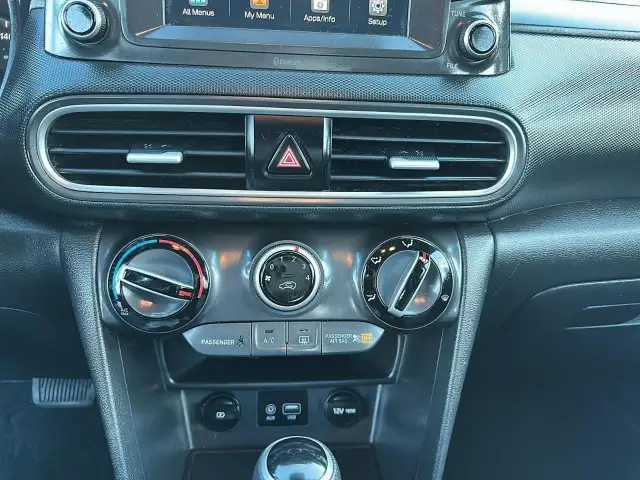 2021 Hyundai Kona 2.0L Essential 2.0L Essential | Heated Seats - Photo 14