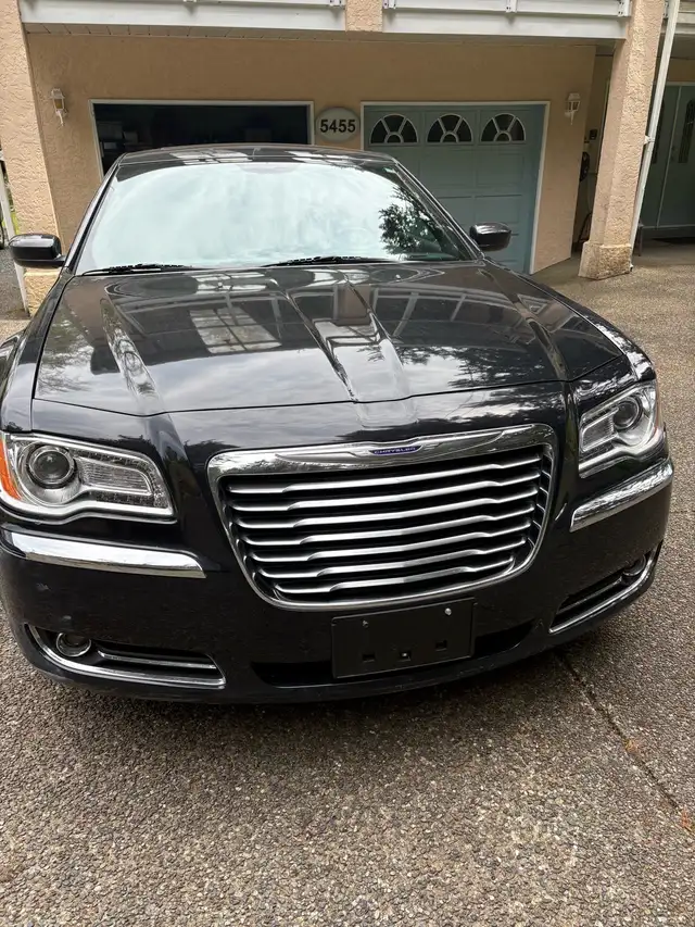 Chrysler 300 needs power steering repair - Photo 4