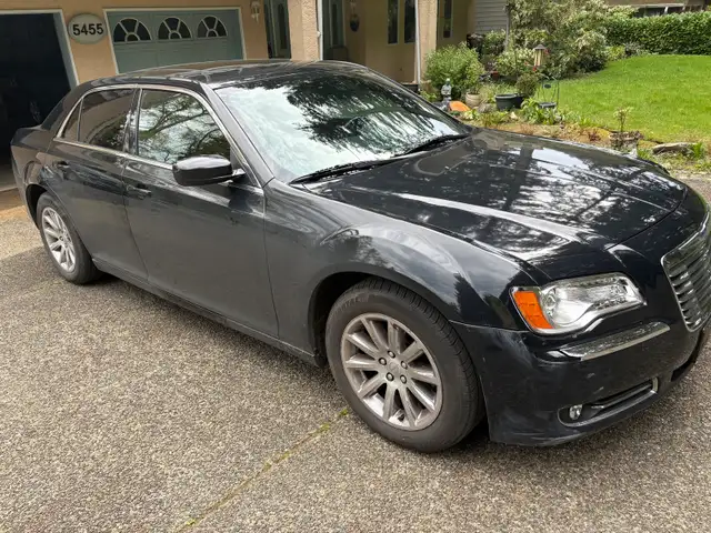 Chrysler 300 needs power steering repair - Photo 5