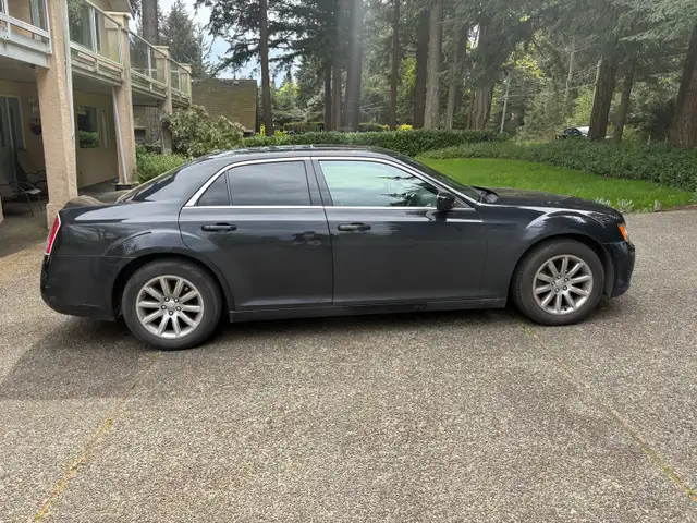 Chrysler 300 needs power steering repair - Photo 6