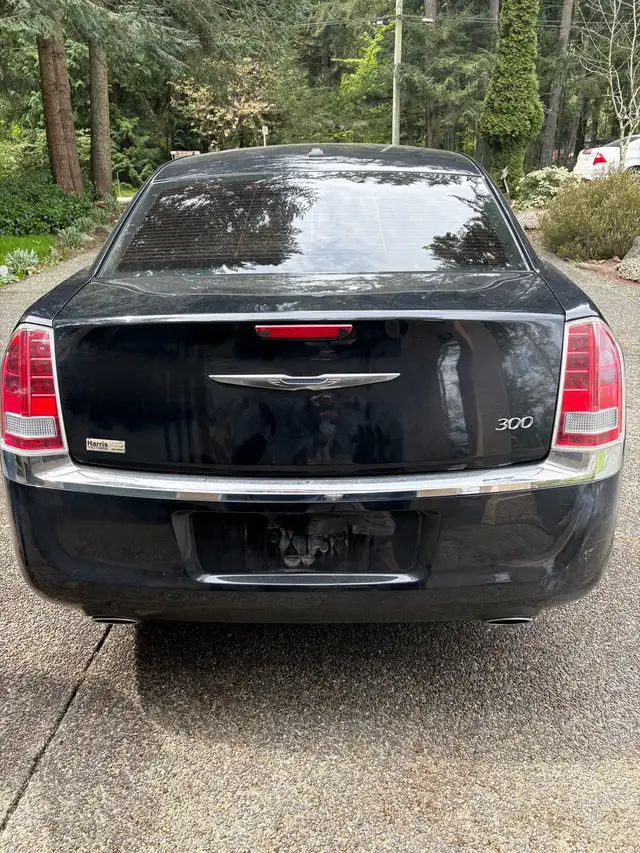 Chrysler 300 needs power steering repair - Photo 8