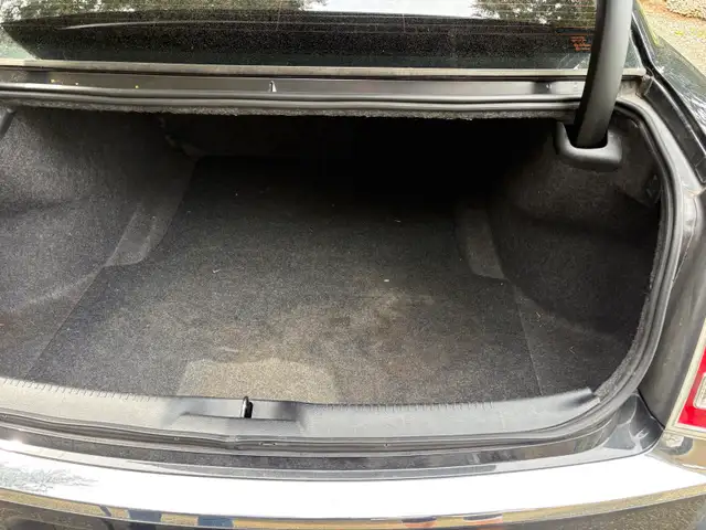 Chrysler 300 needs power steering repair - Photo 10