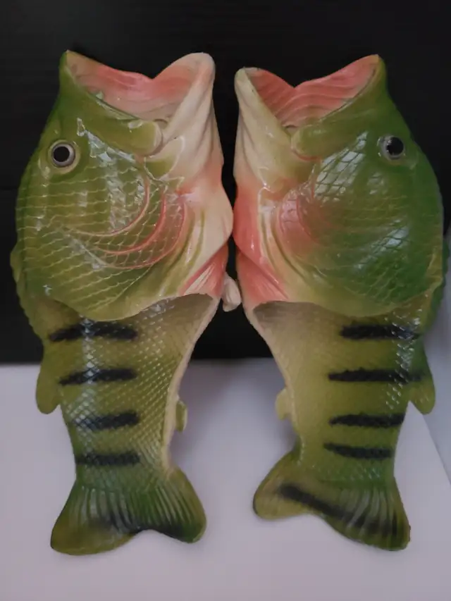 New Flip Slippers Summer Beach women / men Size 8