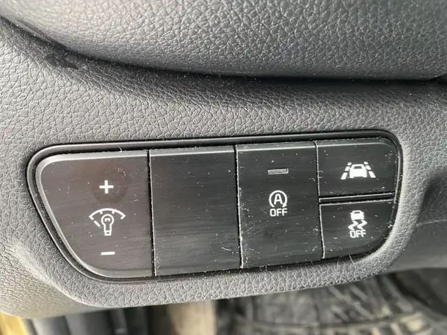 2021 Kia Seltos EX - Photo 20