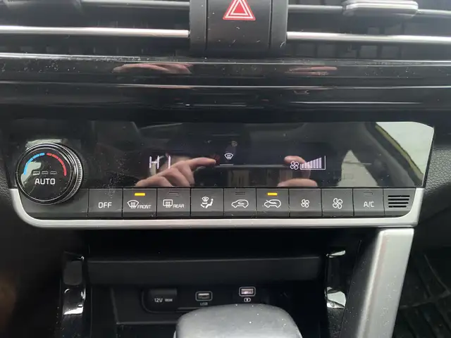 2021 Kia Seltos EX - Photo 25