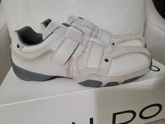 Brand New leather shoes Size 8 - Photo 3