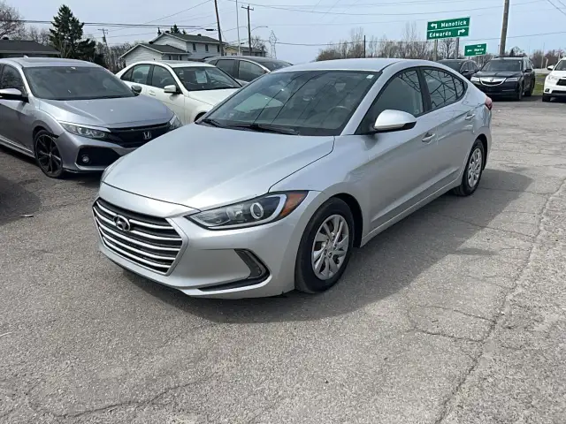 2017 Hyundai Elantra LE - Photo 3