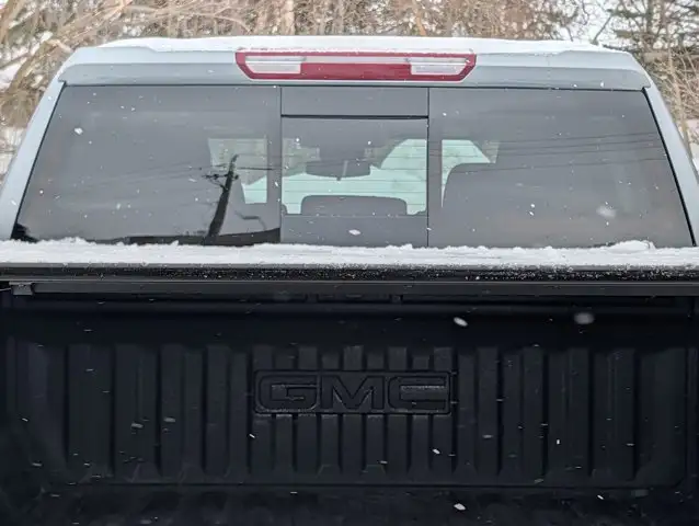 2026 GMC Sierra 1500 Elevation- Preferred Pkg - Wi-Fi Hotspot - Photo 14