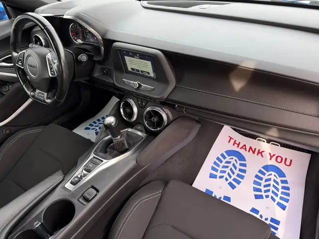 2017 Chevrolet Camaro Coupe 1LT Manual Transmission - Photo 21