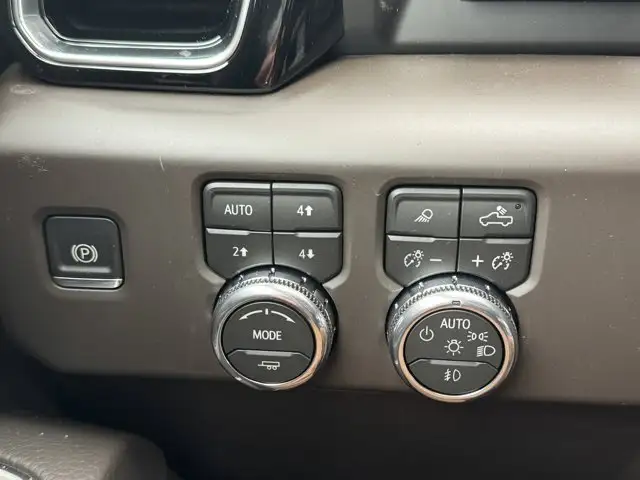 2026 GMC Sierra 1500 Denali- Technology Pkg - Power Sunroof - Photo 44