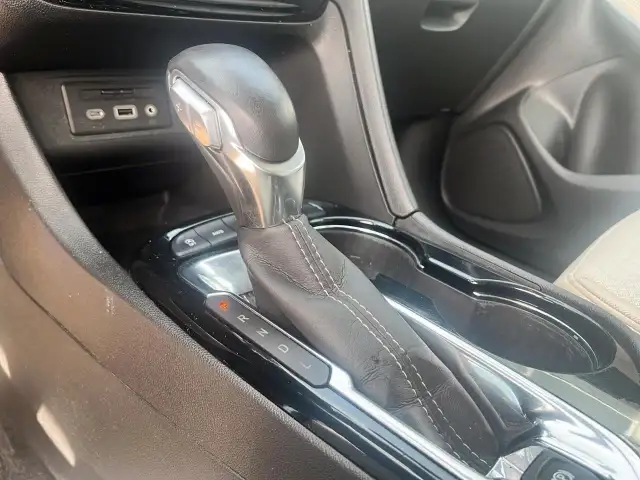 2020 Buick Encore GX Select Select | Advanced Tech Pkg - Photo 17