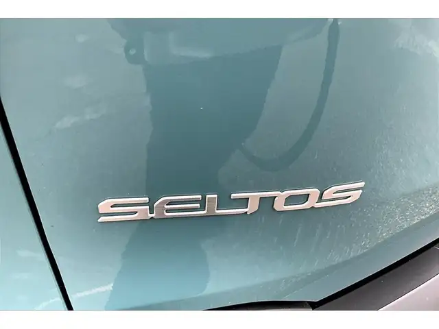 2025 Kia Seltos AWD | LEATHER | NAV | SUNROOF | - Photo 8