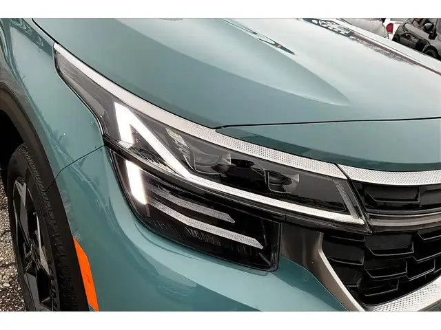 2025 Kia Seltos AWD | LEATHER | NAV | SUNROOF | - Photo 28