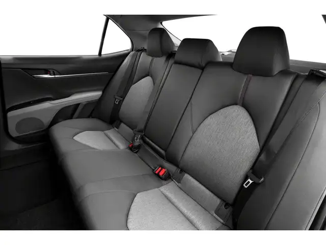 2019 Toyota Camry LE - Photo 9