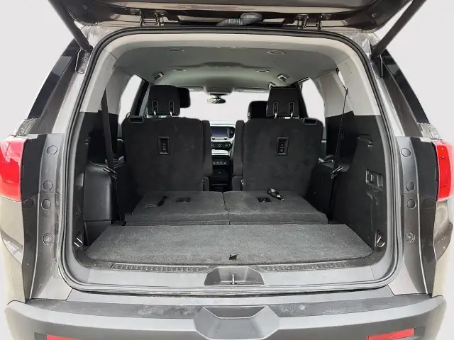 2019 GMC Acadia SLE-2 SLE-2 | Heated Seats | Rearview Camera - Photo 7