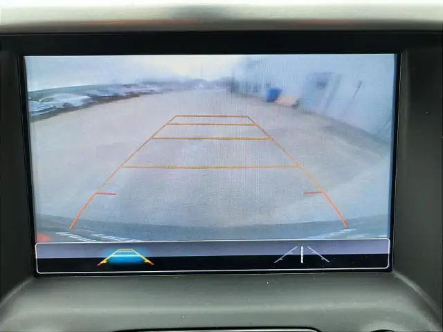 2019 GMC Acadia SLE-2 SLE-2 | Heated Seats | Rearview Camera - Photo 18