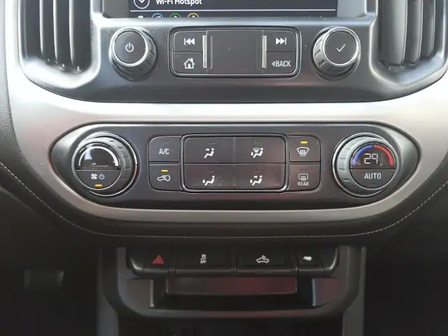 2022 GMC Canyon Elevation Elevation | Heavy Duty Trailering Pkg - Photo 13