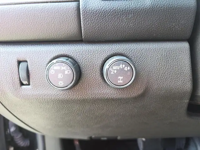 2022 GMC Canyon Elevation Elevation | Heavy Duty Trailering Pkg - Photo 17