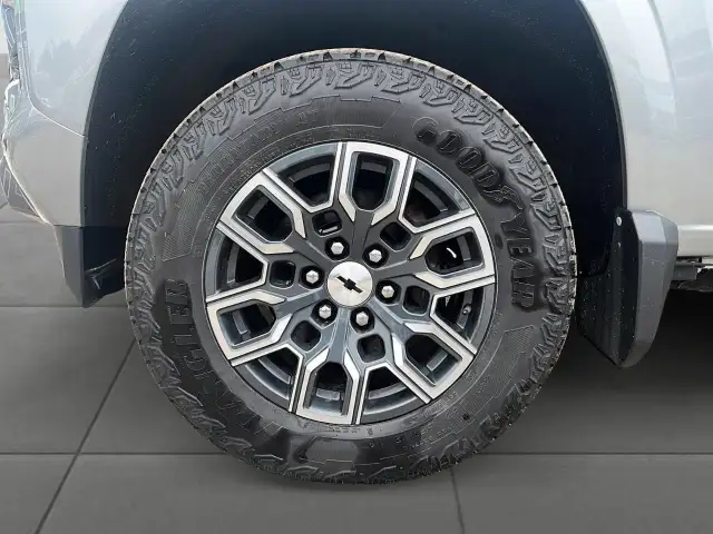 2023 Chevrolet Colorado Z71 Z71 | Convenience II Package - Photo 7