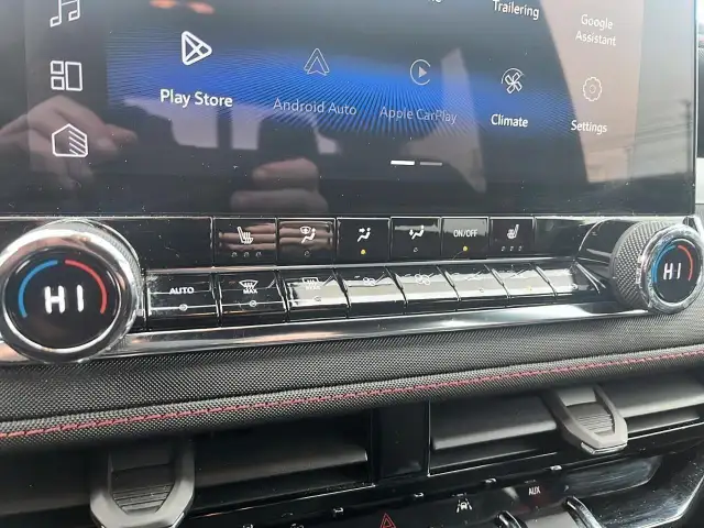 2023 Chevrolet Colorado Z71 Z71 | Convenience II Package - Photo 13