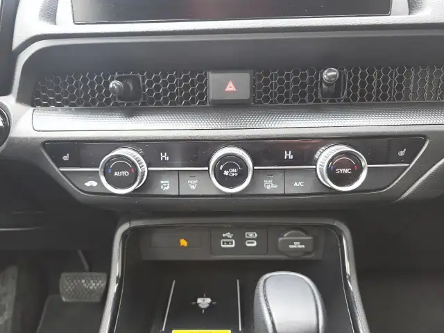 2025 Honda CR-V Hybrid EX-L EX-L | Moonroof | Leather Seats - Photo 12