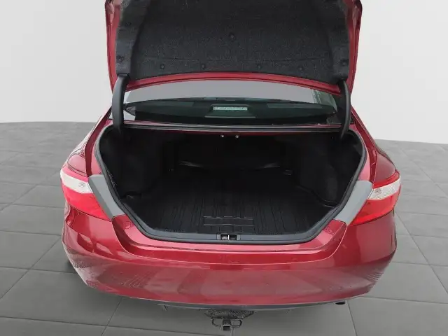 2017 Toyota Camry LE LE | Rearview Camera | Alloy Wheels - Photo 8